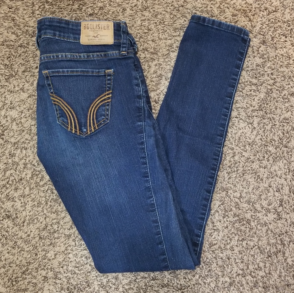 Dark blue hollister jeans